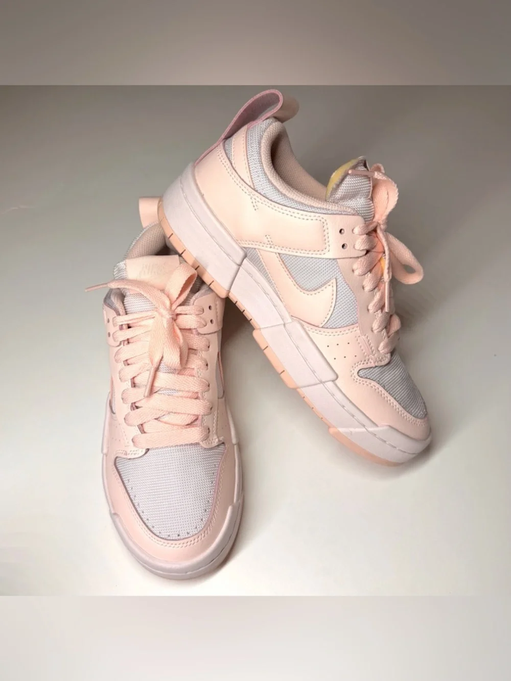 Nike Women’s Dunk Disrupt Low Light Soft Pink Casual Sneakers Size- 8